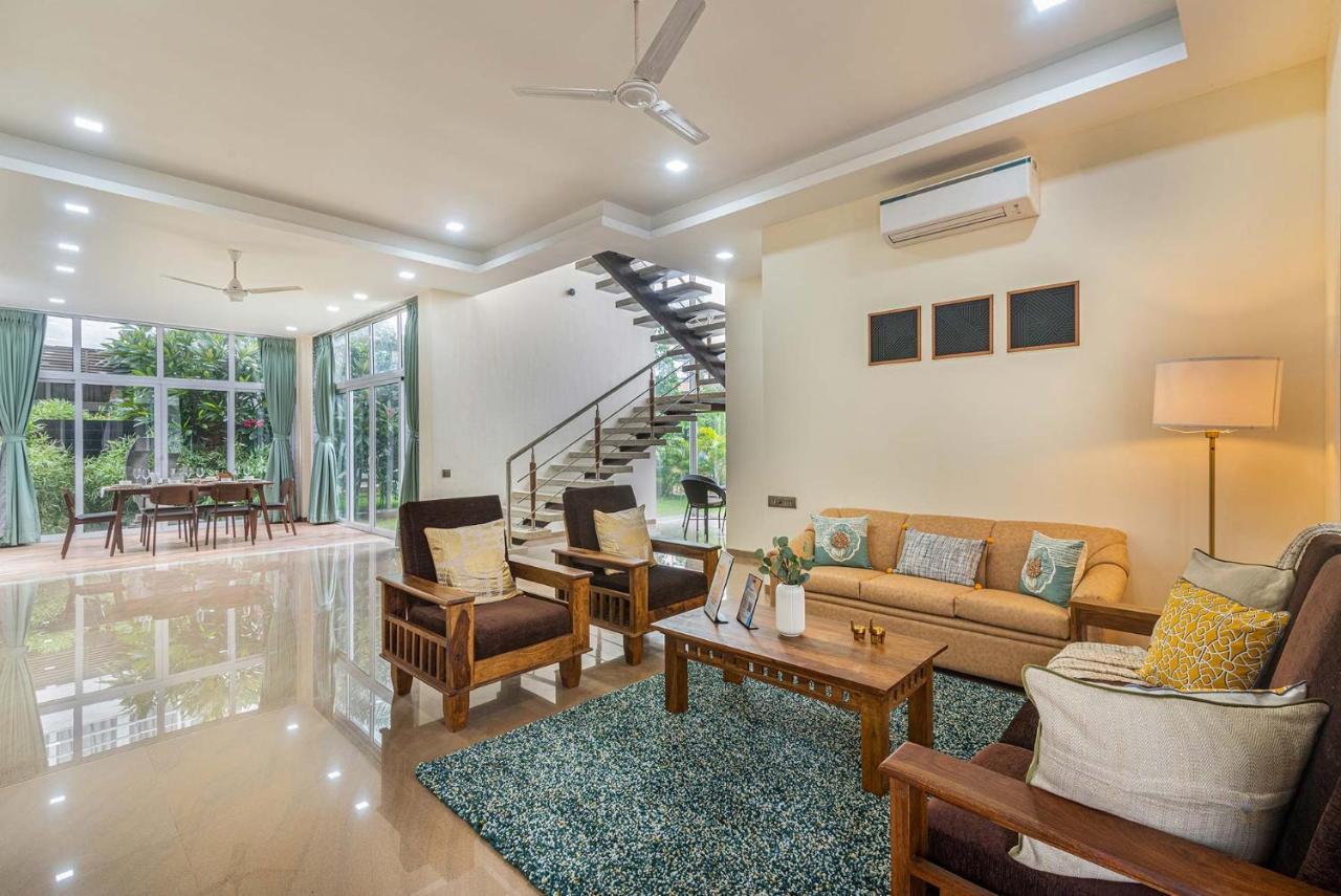 Sierra Skies By Stayvista - A Mountain-View Villa Featuring A Rooftop Swimming Pool, Jacuzzi, Turf, And A Gym For An Elevated Stay Lonavala Εξωτερικό φωτογραφία