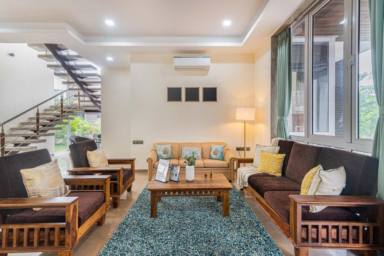 Sierra Skies By Stayvista - A Mountain-View Villa Featuring A Rooftop Swimming Pool, Jacuzzi, Turf, And A Gym For An Elevated Stay Lonavala Εξωτερικό φωτογραφία
