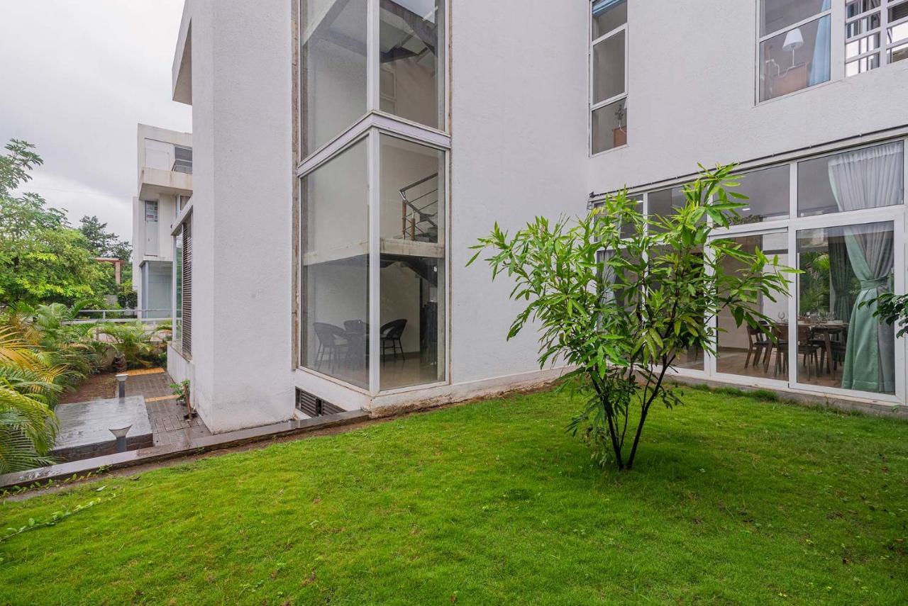 Sierra Skies By Stayvista - A Mountain-View Villa Featuring A Rooftop Swimming Pool, Jacuzzi, Turf, And A Gym For An Elevated Stay Lonavala Εξωτερικό φωτογραφία
