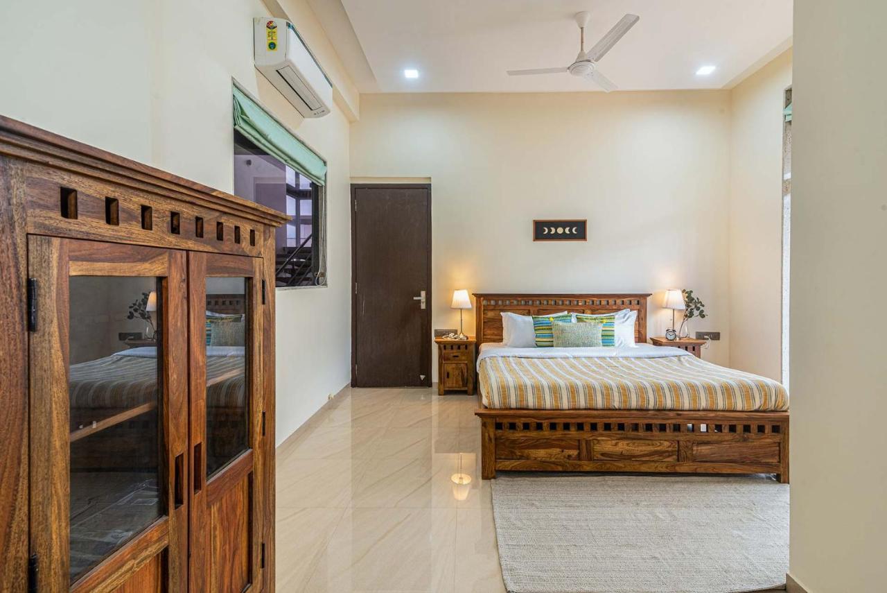 Sierra Skies By Stayvista - A Mountain-View Villa Featuring A Rooftop Swimming Pool, Jacuzzi, Turf, And A Gym For An Elevated Stay Lonavala Εξωτερικό φωτογραφία